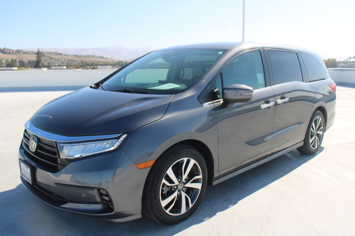 Used 2023 Honda Odyssey Touring image 6
