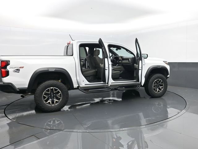 Used 2023 Chevrolet Colorado ZR2 image 28