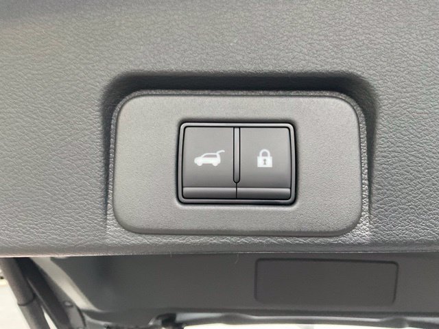 New 2026 Nissan Rogue Platinum w/ Platinum Premium Package AWD/4WD image 10