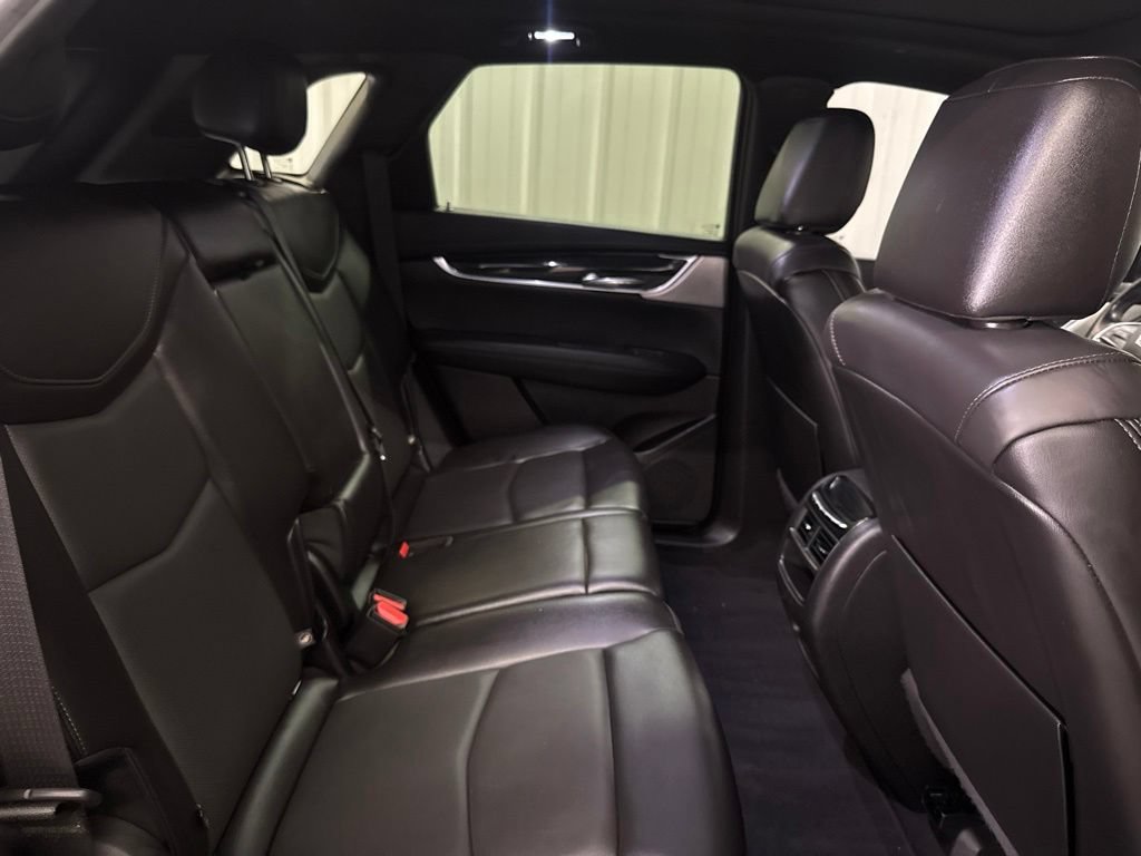 Used 2022 Cadillac XT5 Premium Luxury FWD image 18