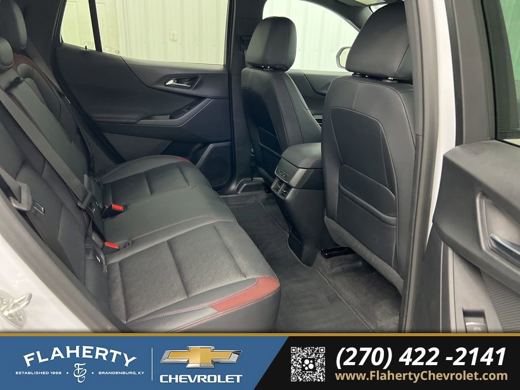 Used 2025 Chevrolet Equinox RS w/ Safety and Technology Package image 13