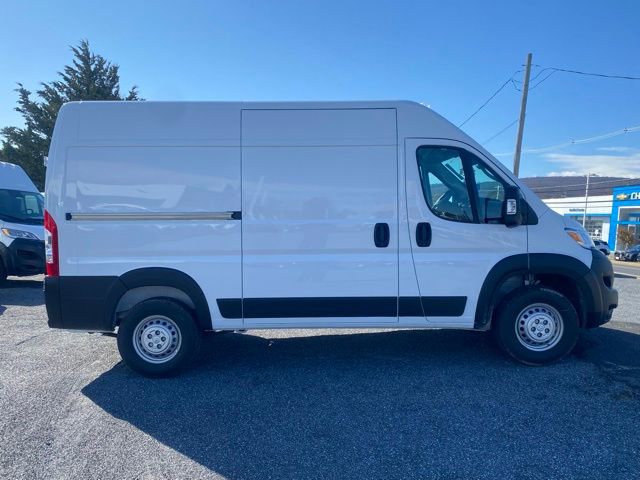 New 2026 RAM ProMaster 2500 w/ Convenience Group image 9