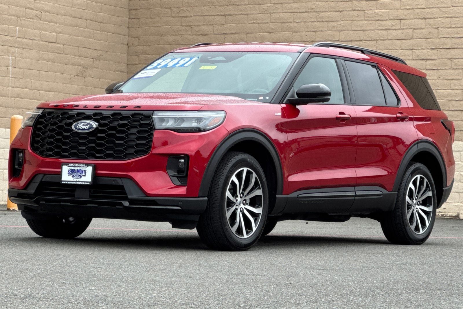 Certified 2025 Ford Explorer ST-Line AWD/4WD image 11