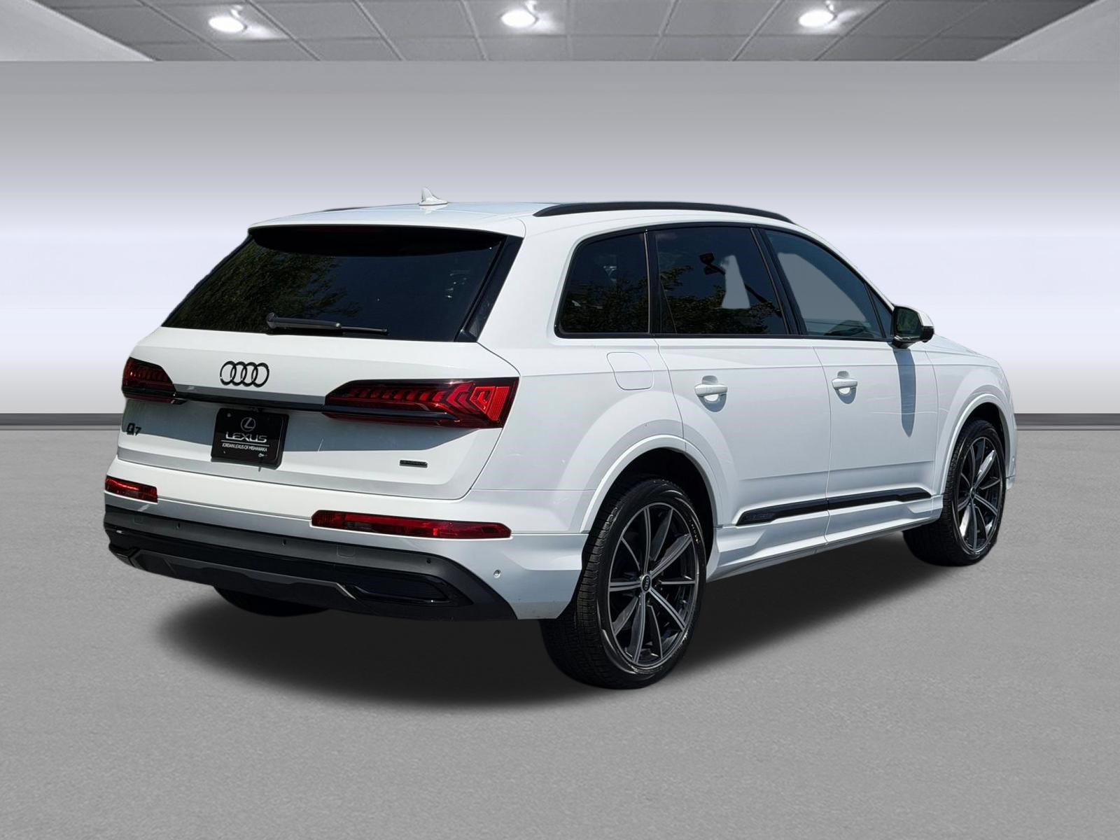 Used 2022 Audi Q7 3.0T Premium Plus AWD/4WD image 9