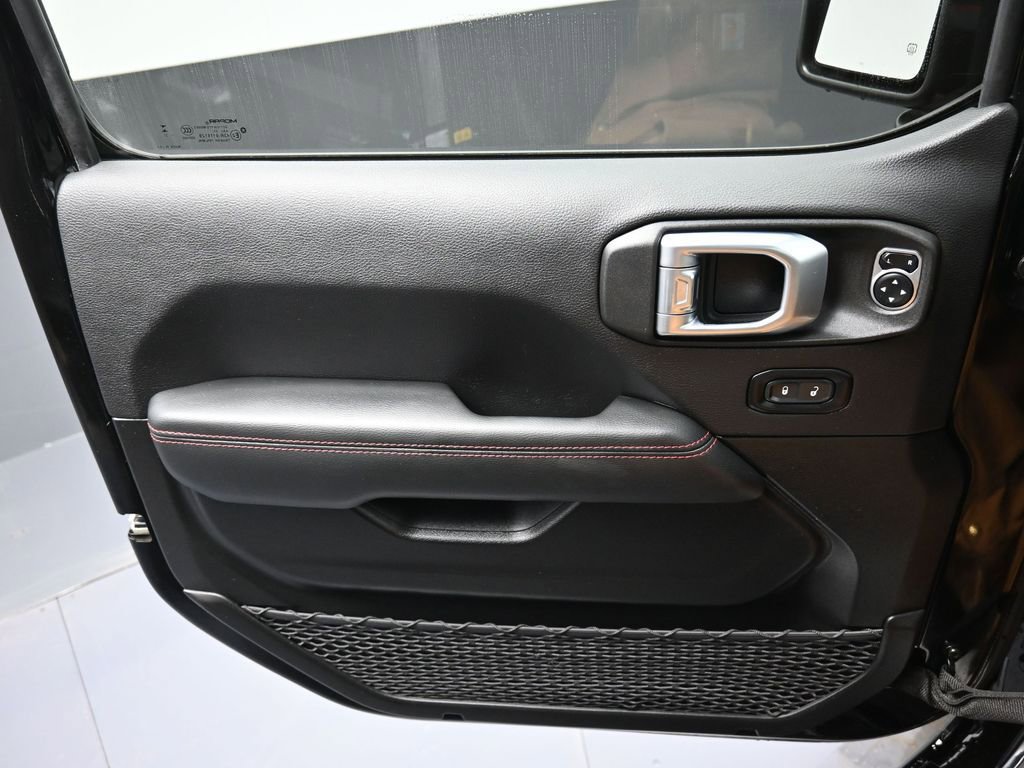 Used 2023 Jeep Wrangler Unlimited Rubicon image 19