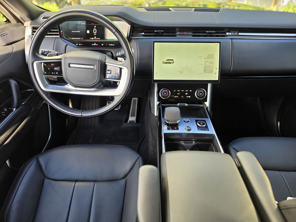 Used 2023 Land Rover Range Rover Long Wheelbase SE AWD/4WD image 12