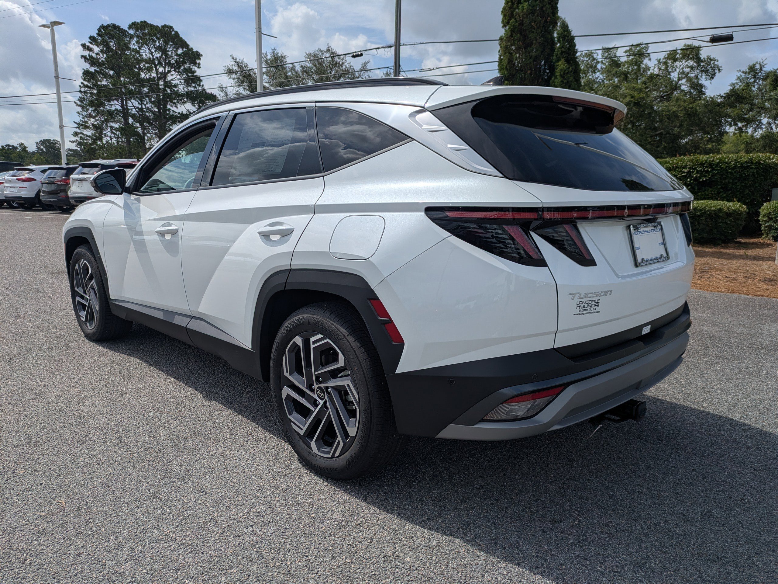 New 2025 Hyundai Tucson Limited FWD image 6