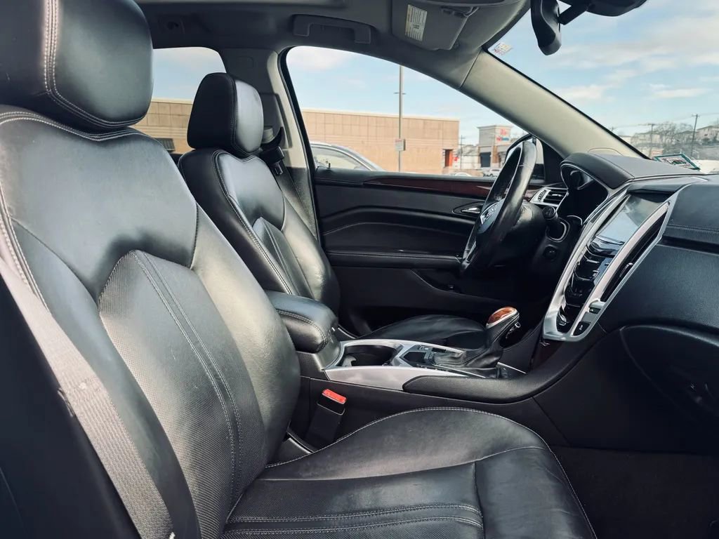Used 2015 Cadillac SRX Premium image 19