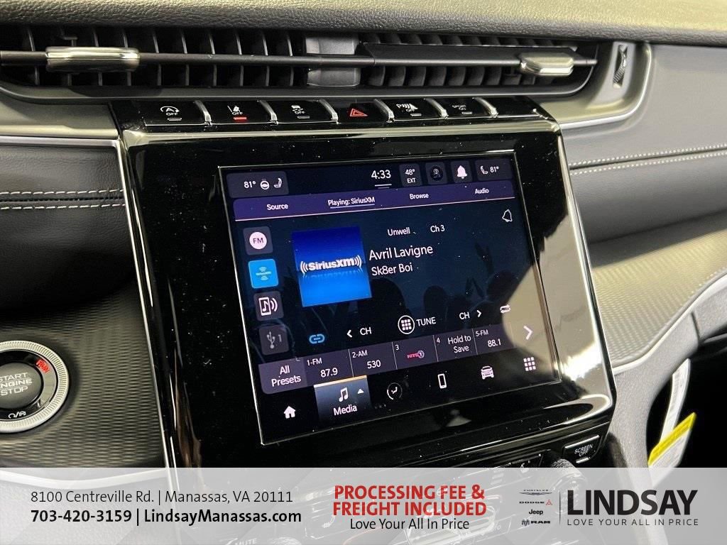 New 2025 Jeep Grand Cherokee Altitude image 37