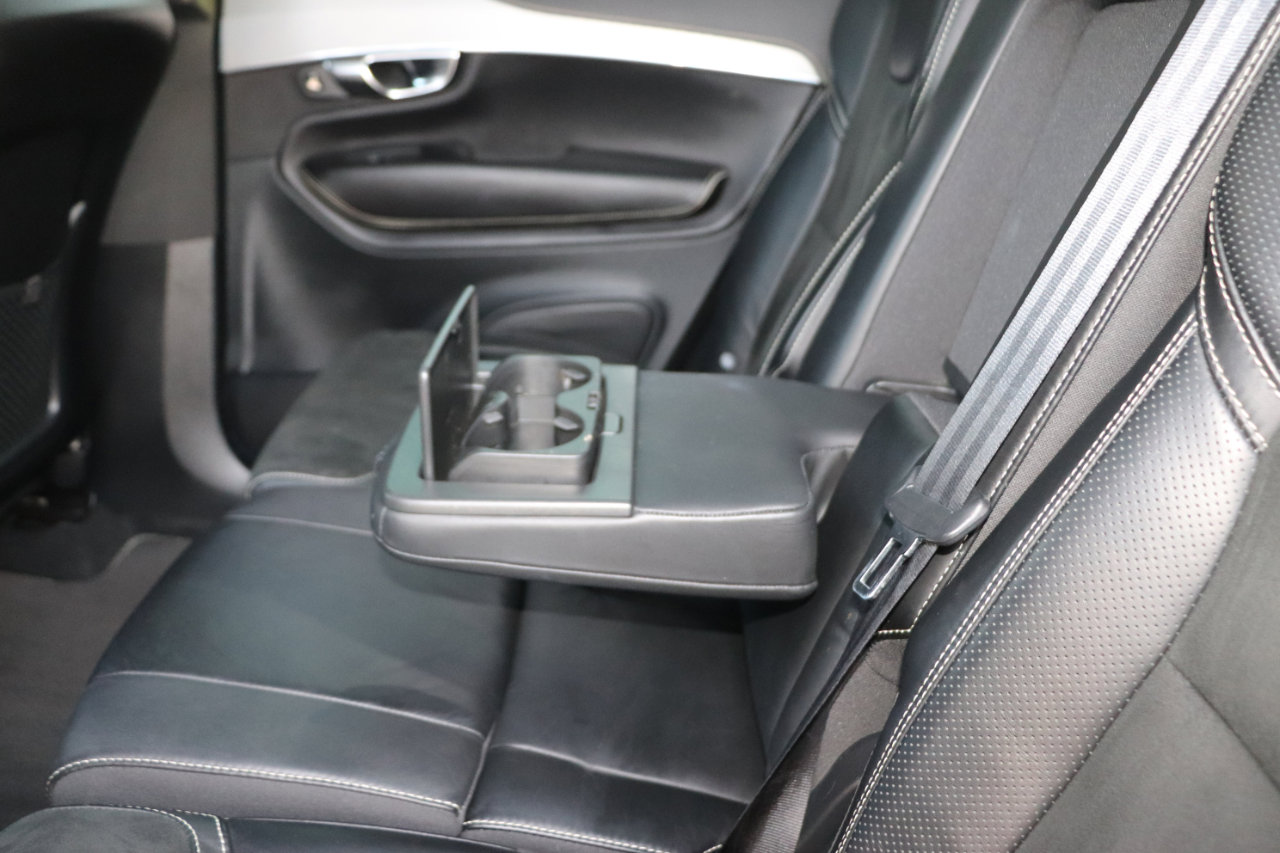 Used 2019 Volvo XC90 T6 R-Design w/ Advanced Package image 15