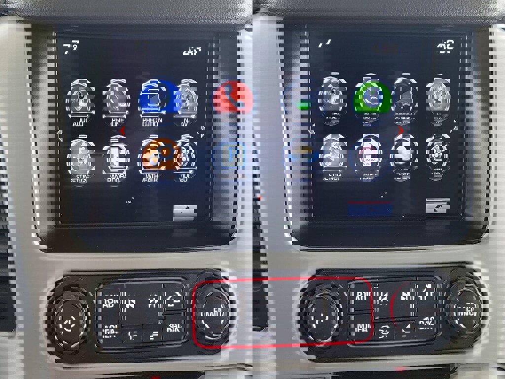 Used 2016 GMC Yukon SLT w/ Open Road Package image 20