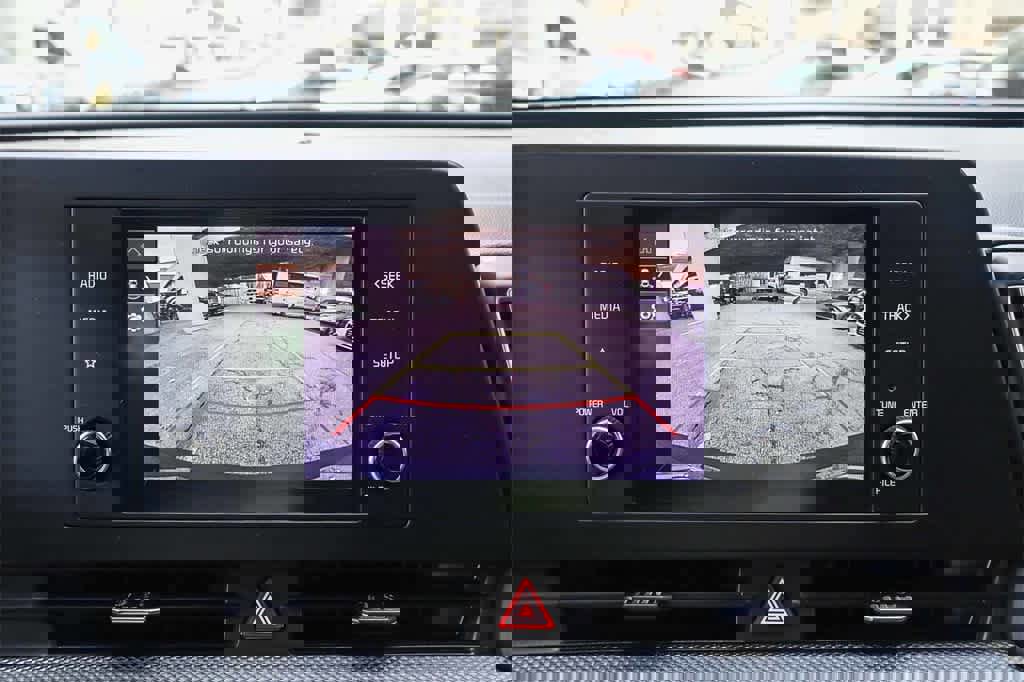 Used 2024 Kia Sportage LX image 26