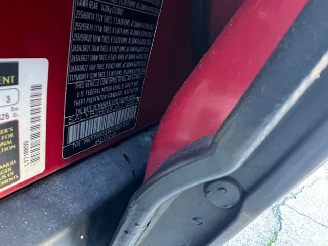 Used 2018 Land Rover Range Rover Velar S image 40