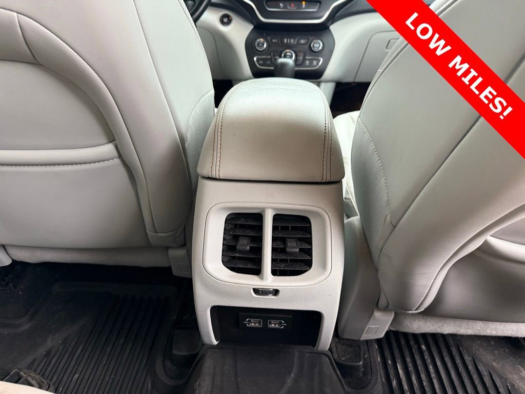 Used 2021 Jeep Cherokee Latitude Lux w/ Trailer Tow Group image 22