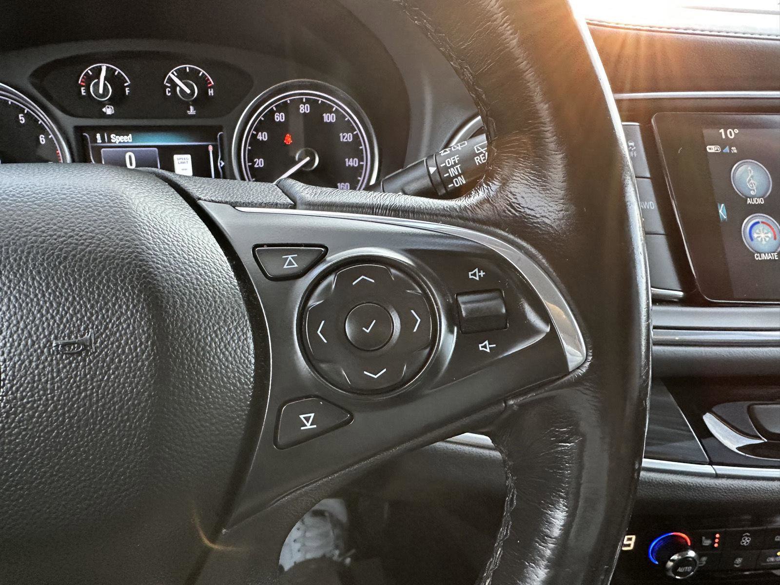 Used 2019 Buick Enclave Premium image 33