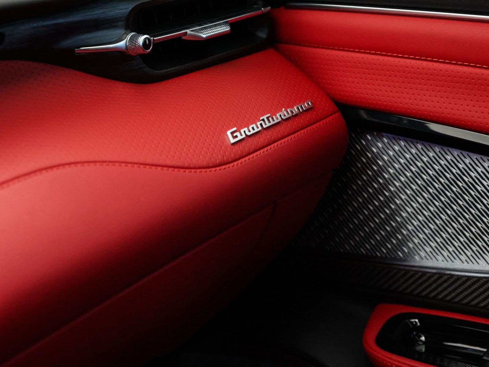 Used 2024 Maserati GranTurismo Trofeo AWD/4WD image 47