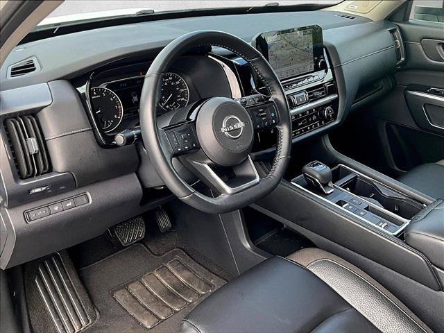 Used 2023 Nissan Pathfinder SL w/ SL Premium Package FWD image 14