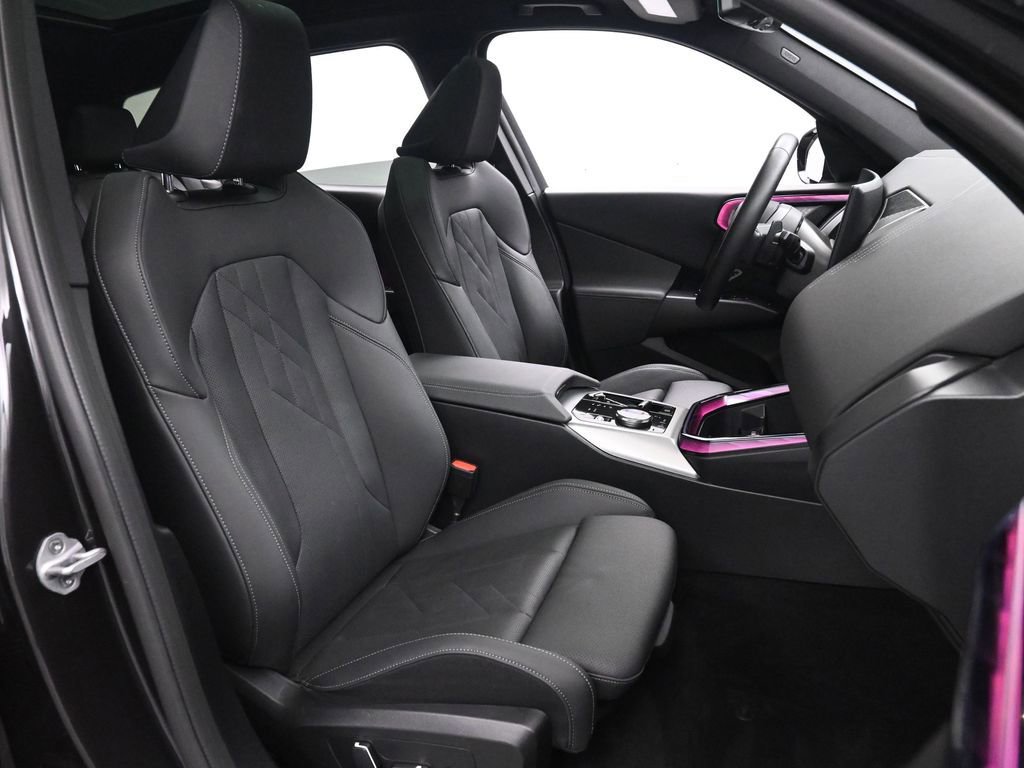 Used 2025 BMW X3 xDrive30i image 28