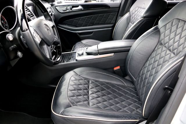 Used 2013 Mercedes-Benz GL 550 4MATIC image 10