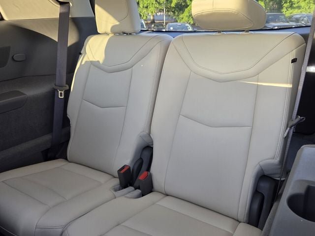 Used 2024 Cadillac XT6 Premium Luxury AWD/4WD image 10