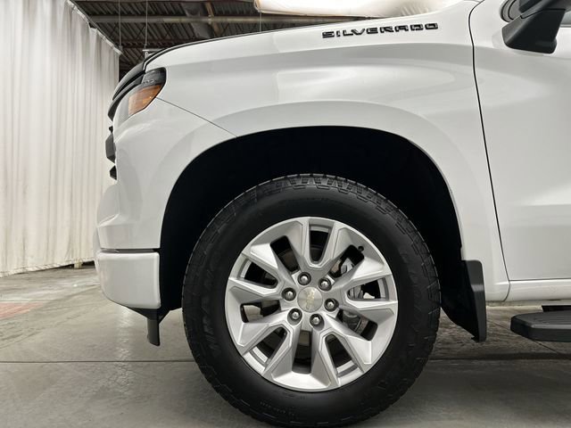Used 2022 Chevrolet Silverado 1500 Custom image 22