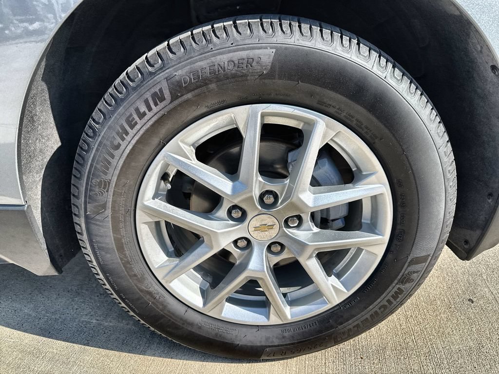 Used 2023 Chevrolet Equinox LT AWD/4WD image 10