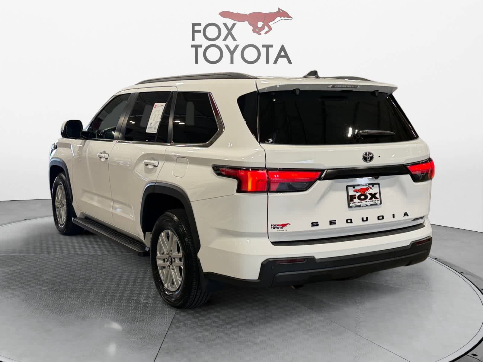 Used 2026 Toyota Sequoia SR5 w/ SR5 Premium Package AWD/4WD image 4