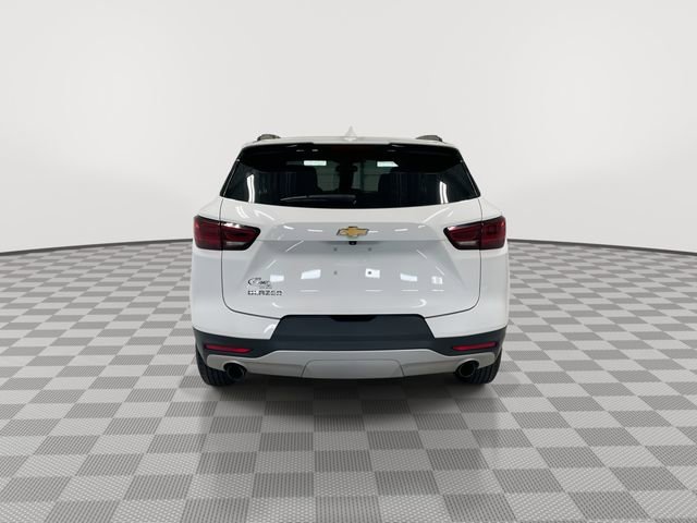 Certified 2024 Chevrolet Blazer LT w/ Convenience Package image 9