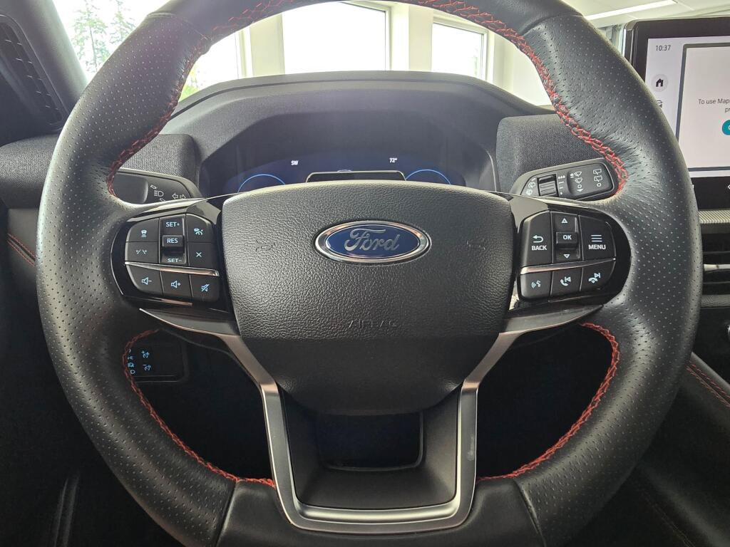 Used 2025 Ford Explorer ST-Line AWD/4WD image 20