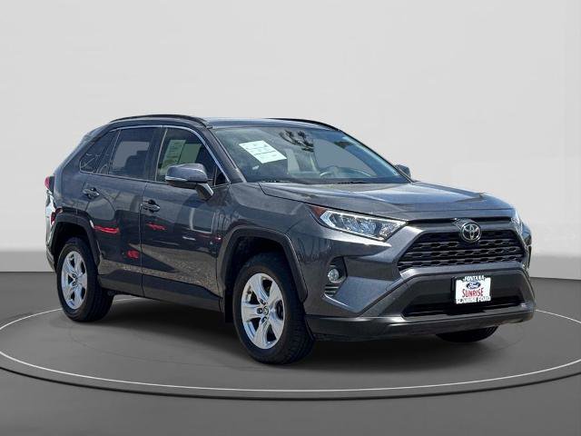 Used 2019 Toyota RAV4 XLE image 4