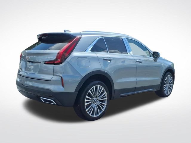 Used 2025 Cadillac XT4 Premium Luxury w/ Technology Package AWD/4WD image 5