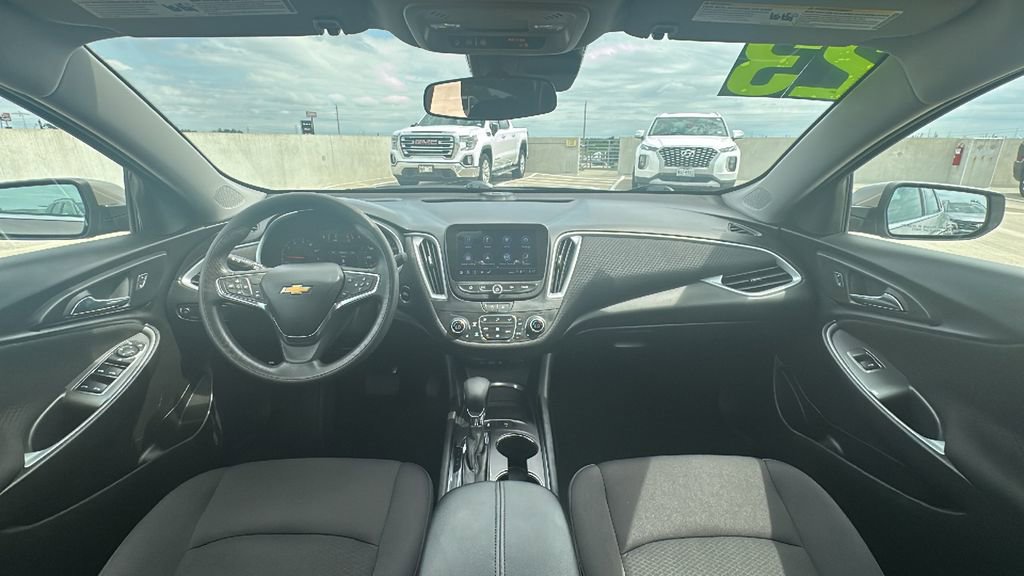 Used 2023 Chevrolet Malibu LT w/ Driver Confidence Package FWD image 21
