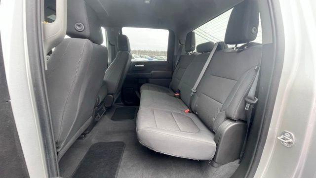 Used 2020 Chevrolet Silverado 2500 Custom w/ Custom Value Package image 18