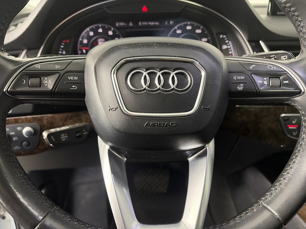 Used 2018 Audi Q7 3.0T Prestige image 16