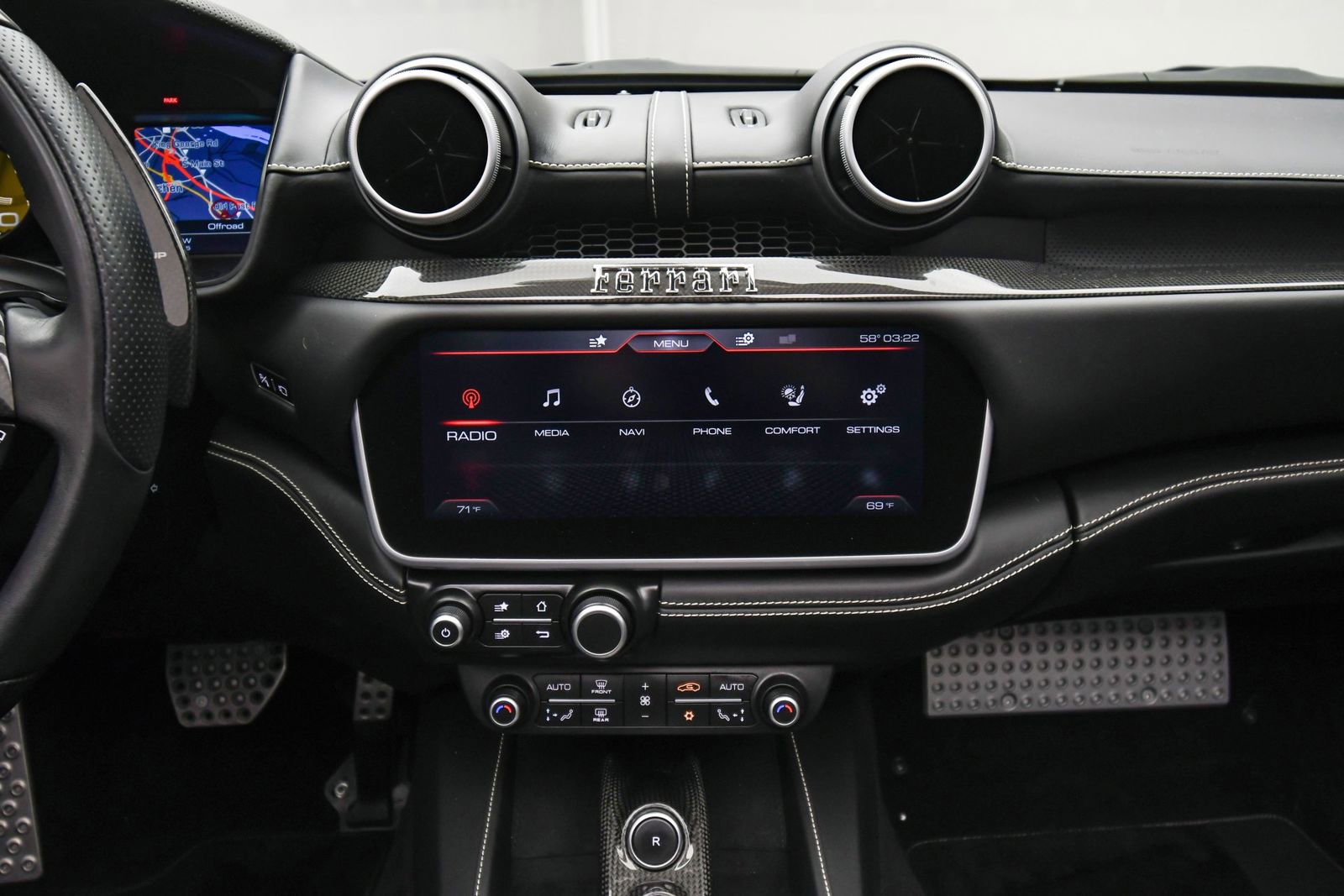 Used 2019 Ferrari Portofino image 46