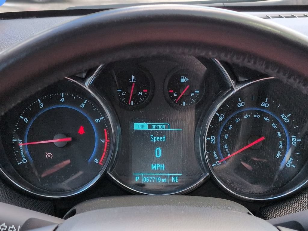 Used 2013 Chevrolet Cruze LTZ w/ Enhanced Safety Package FWD image 26