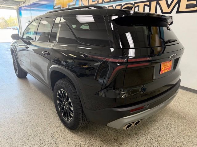 Used 2025 Chevrolet Traverse Z71 AWD/4WD image 7
