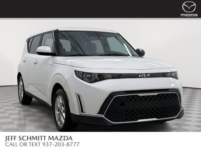 Used 2023 Kia Soul LX w/ Option Group 015