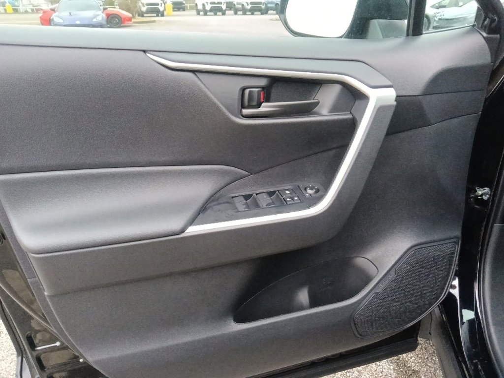 New 2025 Toyota RAV4 LE image 11