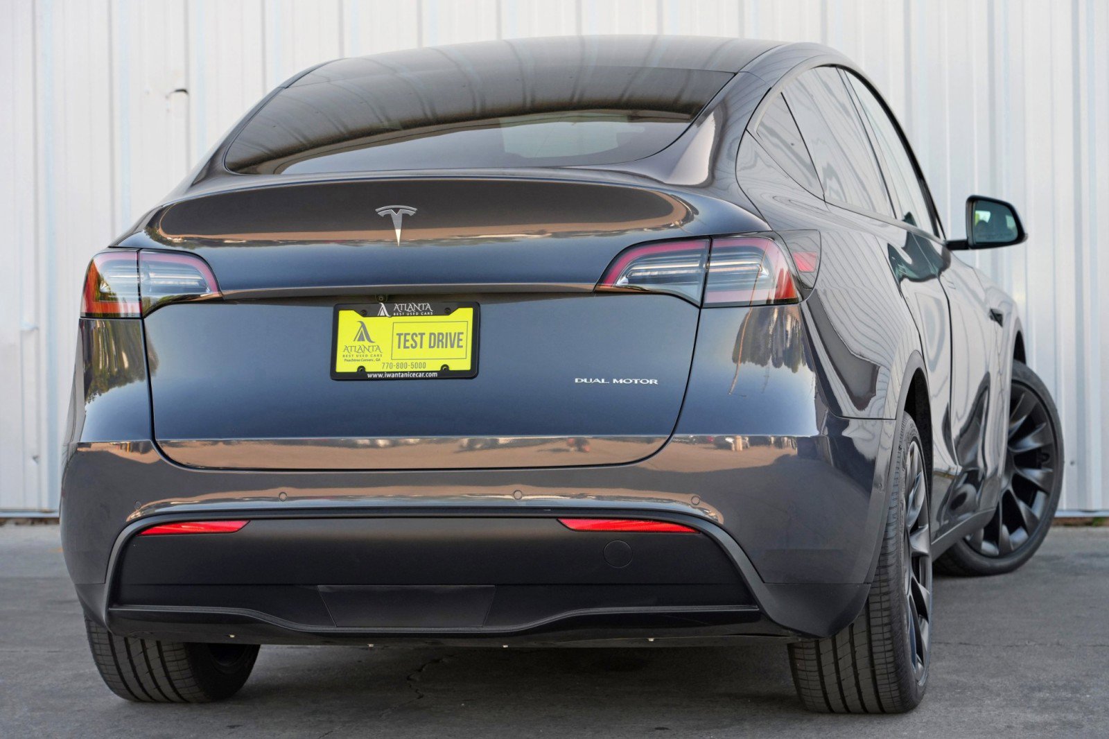 Used 2021 Tesla Model Y Long Range image 4