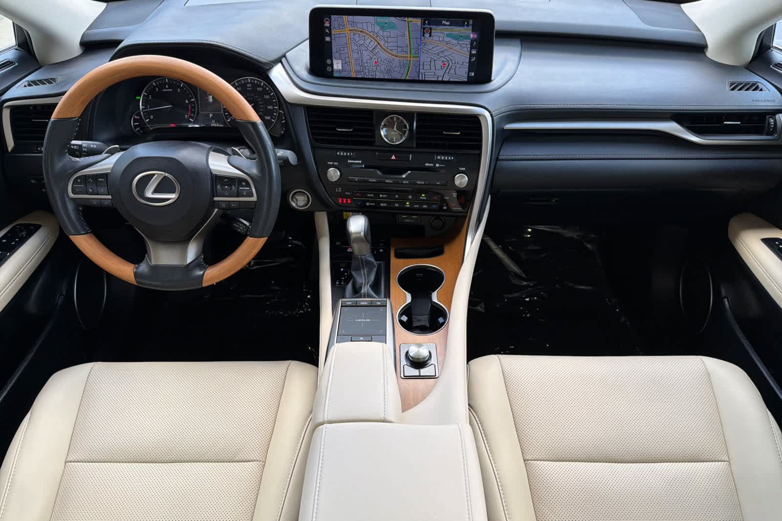 Certified 2022 Lexus RX 350 FWD w/ Premium Package image 3
