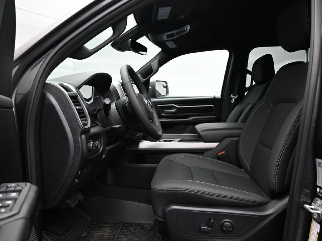 New 2026 RAM 1500 Big Horn AWD/4WD image 16