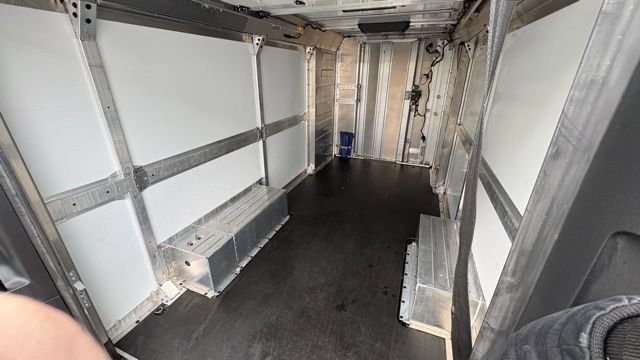 Used 2024 Chevrolet Brightdrop 600 w/ Battery Pack, Max Range AWD/4WD image 5