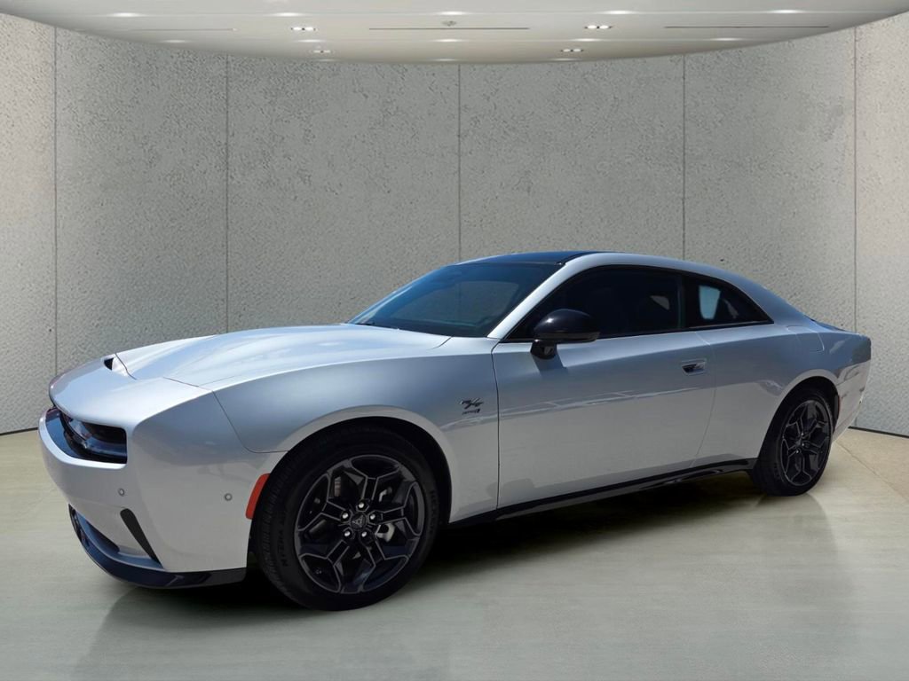 Used 2025 Dodge Charger R/T w/ Sun & Sound Package image 7