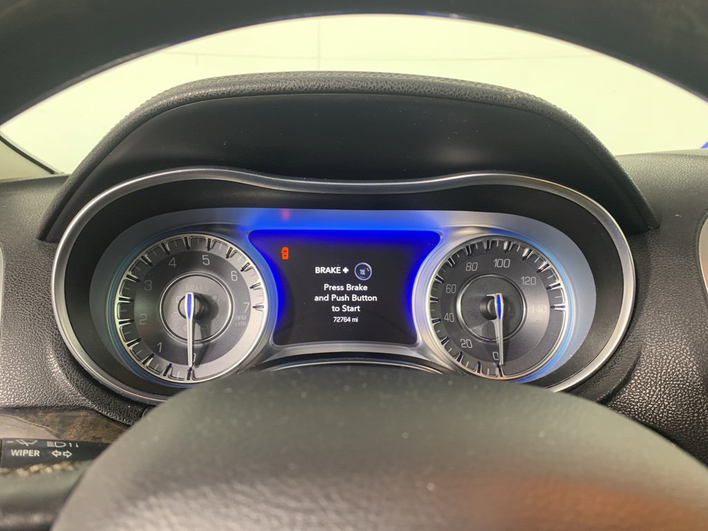 Used 2019 Chrysler 300 Limited image 23