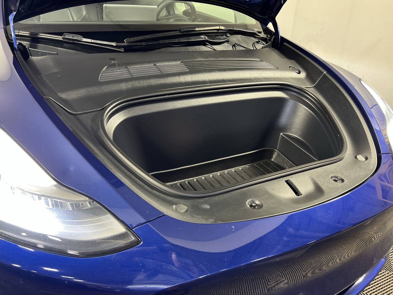Used 2021 Tesla Model Y Long Range image 30