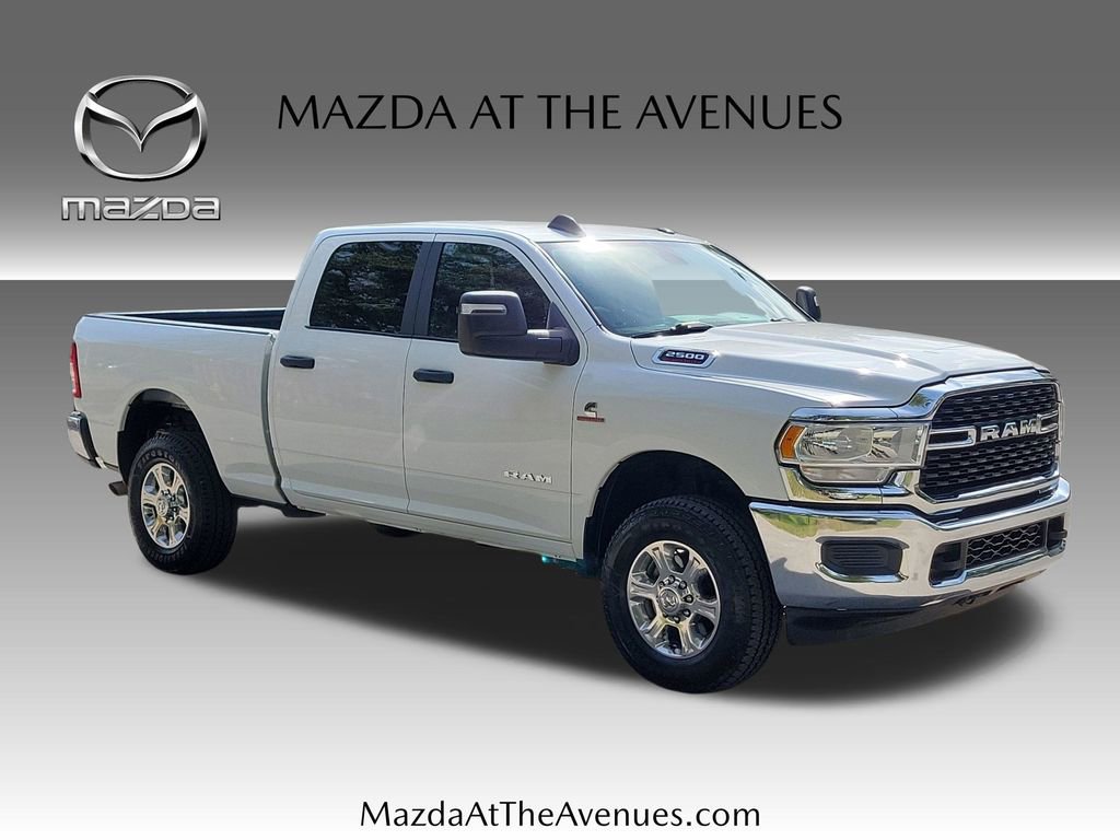 Used 2023 RAM 2500 Big Horn w/ Cold Weather Group AWD/4WD image 3
