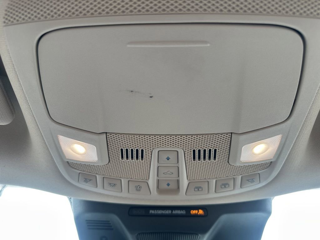 Used 2024 Ford Expedition Max Limited image 19