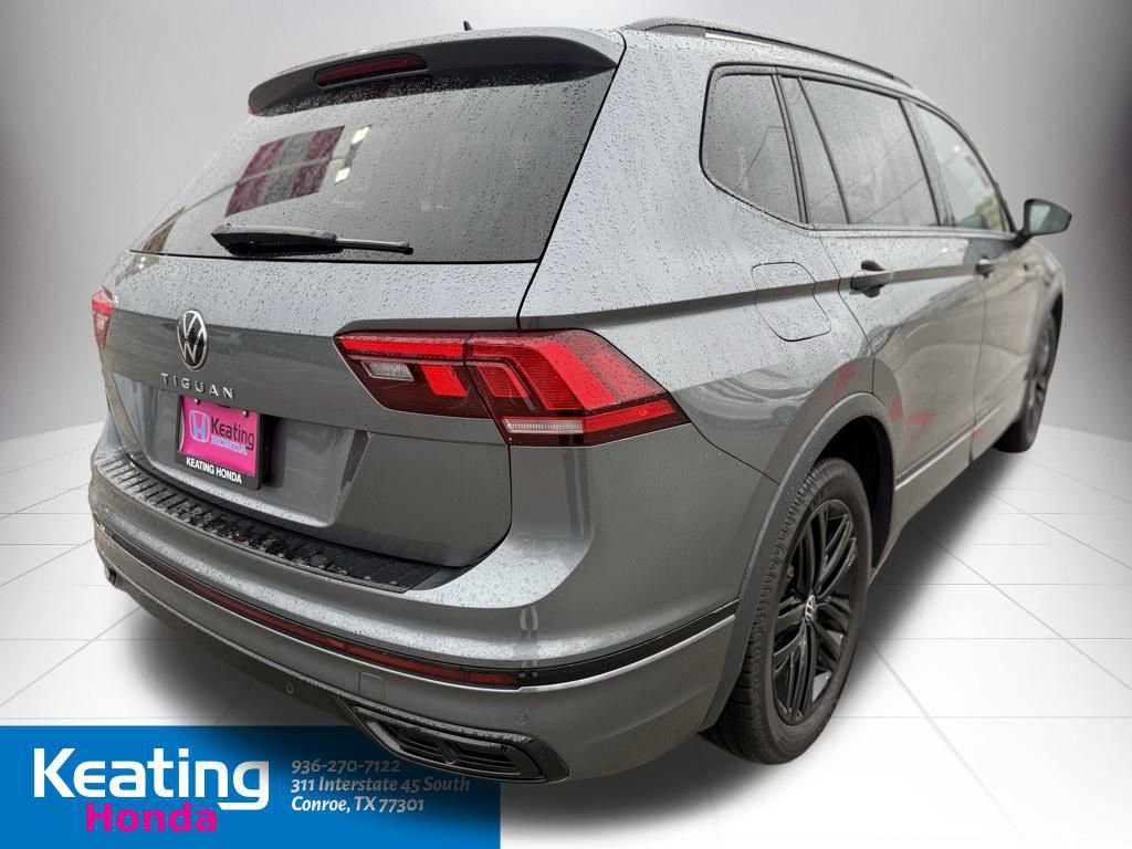 Used 2022 Volkswagen Tiguan SE R-Line image 7