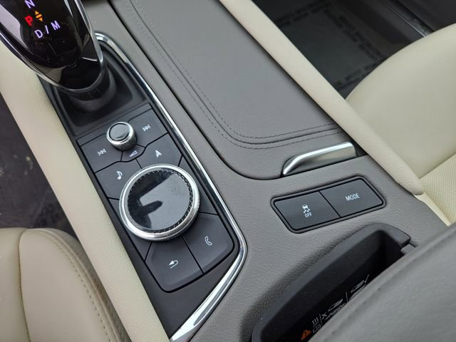 Used 2022 Cadillac XT5 Premium Luxury FWD image 28